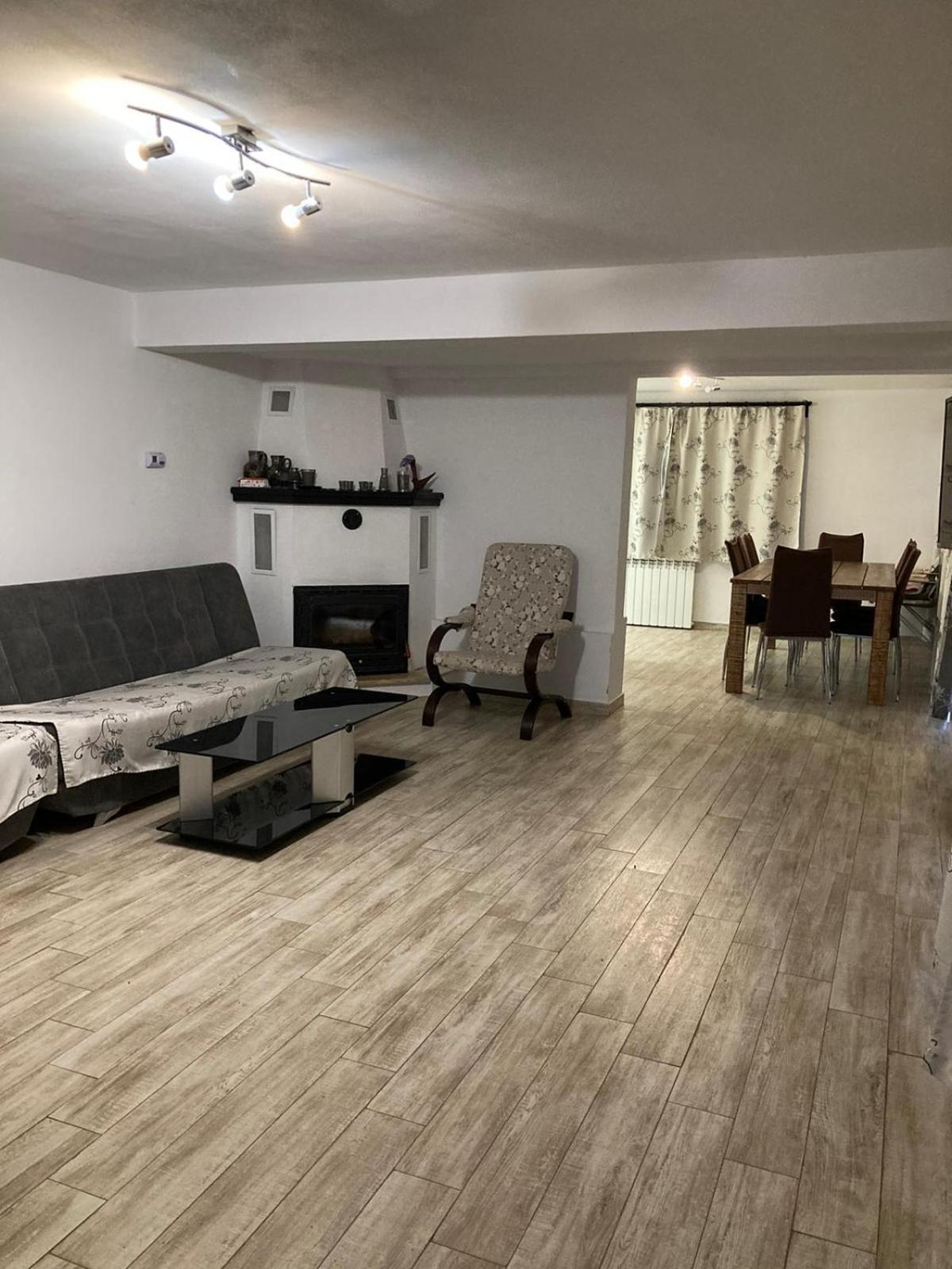 فيلا Casa Din Livada, Poiana Marului, Brasov المظهر الخارجي الصورة